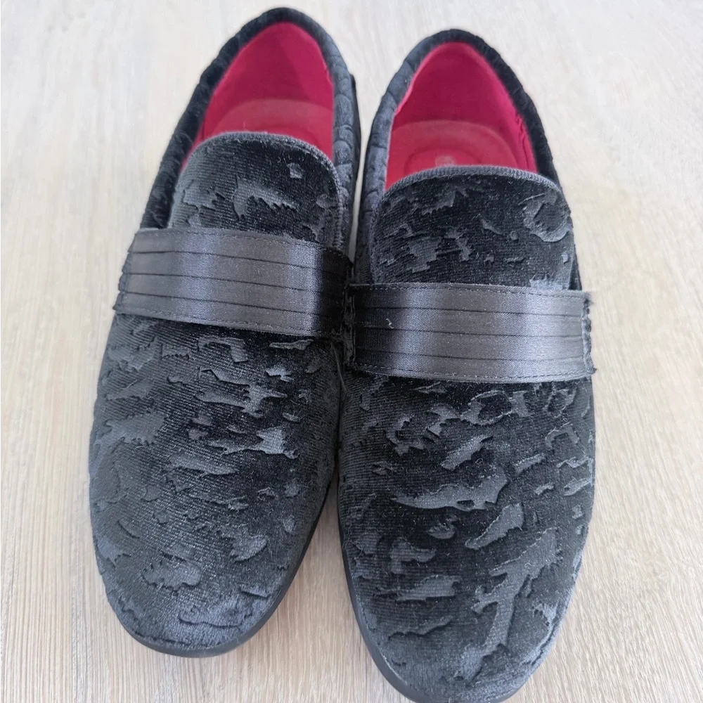 Bruno Mark PU Velvet Boys Black Dress Shoes Loafers with Red Lining size 13